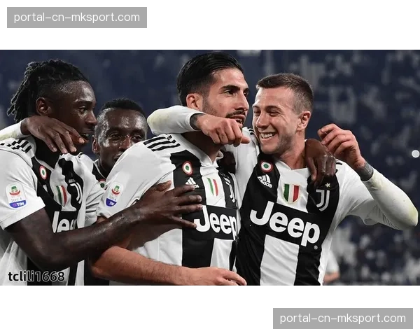 即时:尤文图斯对阵亚特兰大,比赛第30分钟库普梅纳斯远射破门 即时:尤文图斯对阵亚特兰大,比赛第30分钟库普梅纳斯远射破门